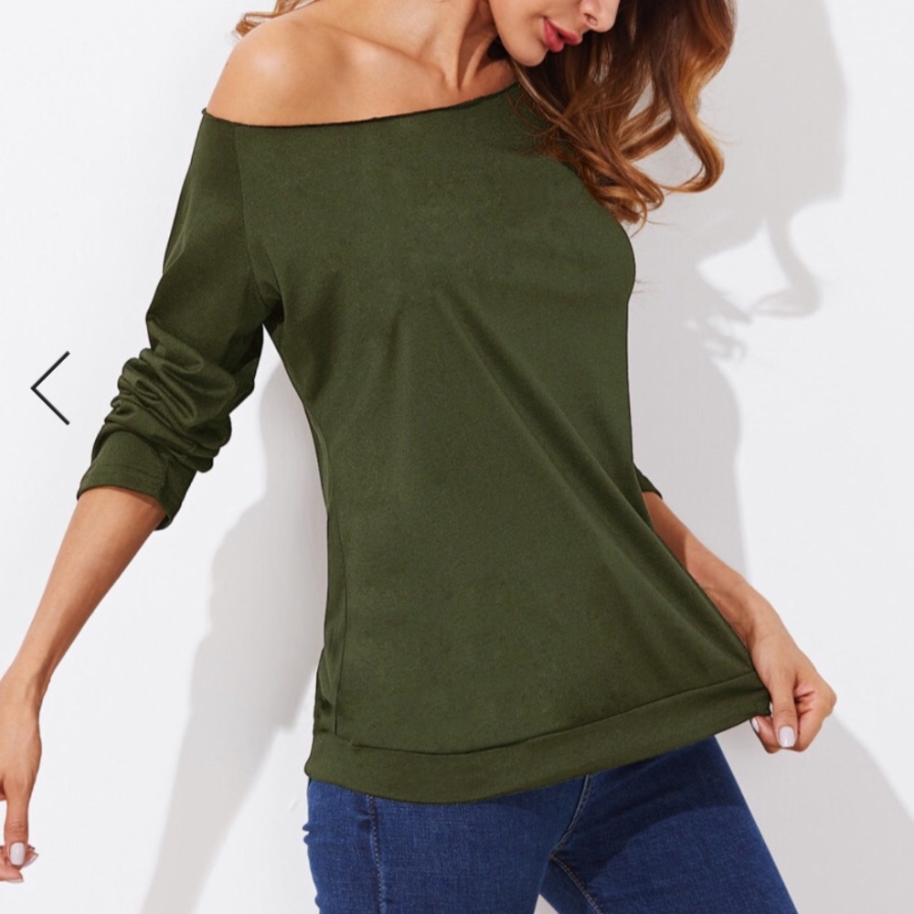 SALE NWT Long Sleeve OffShoulder Raw Hem Green Top